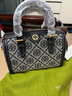 Tory Burch汤丽柏琦【礼物】 T MONOGRAM 迷你提花波士顿斜挎酒桶包82939 Tory 海军蓝  405 实拍图