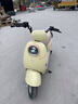 爱玛（AIMA）铅酸超长续航电动车电瓶车女士时尚成人代步外卖电动摩托车露娜 蕉蕉黄【智能互联+1000W电机】 实拍图