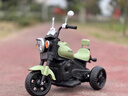 洛聪儿童电动摩托车男女宝宝三轮摩托车可坐人1-6岁小孩子充电玩具车 清新绿【双电瓶+双驱+早教音乐】 宝宝小朋友过生日周岁礼物 实拍图