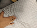南极人（Nanjiren）乳胶枕头护颈枕家用一对拍2枕头睡眠深度颈椎枕整头男单只枕芯  冰灰-曲线枕【高弹柔软】 40x60cm单只装【舒适透气】 实拍图