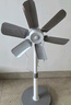 骆驼电风扇家用落地扇电扇立式学生宿舍办公室迷你风扇节能轻音大风力 落地扇强风六叶【灰色】 标配+2片备用叶 实拍图