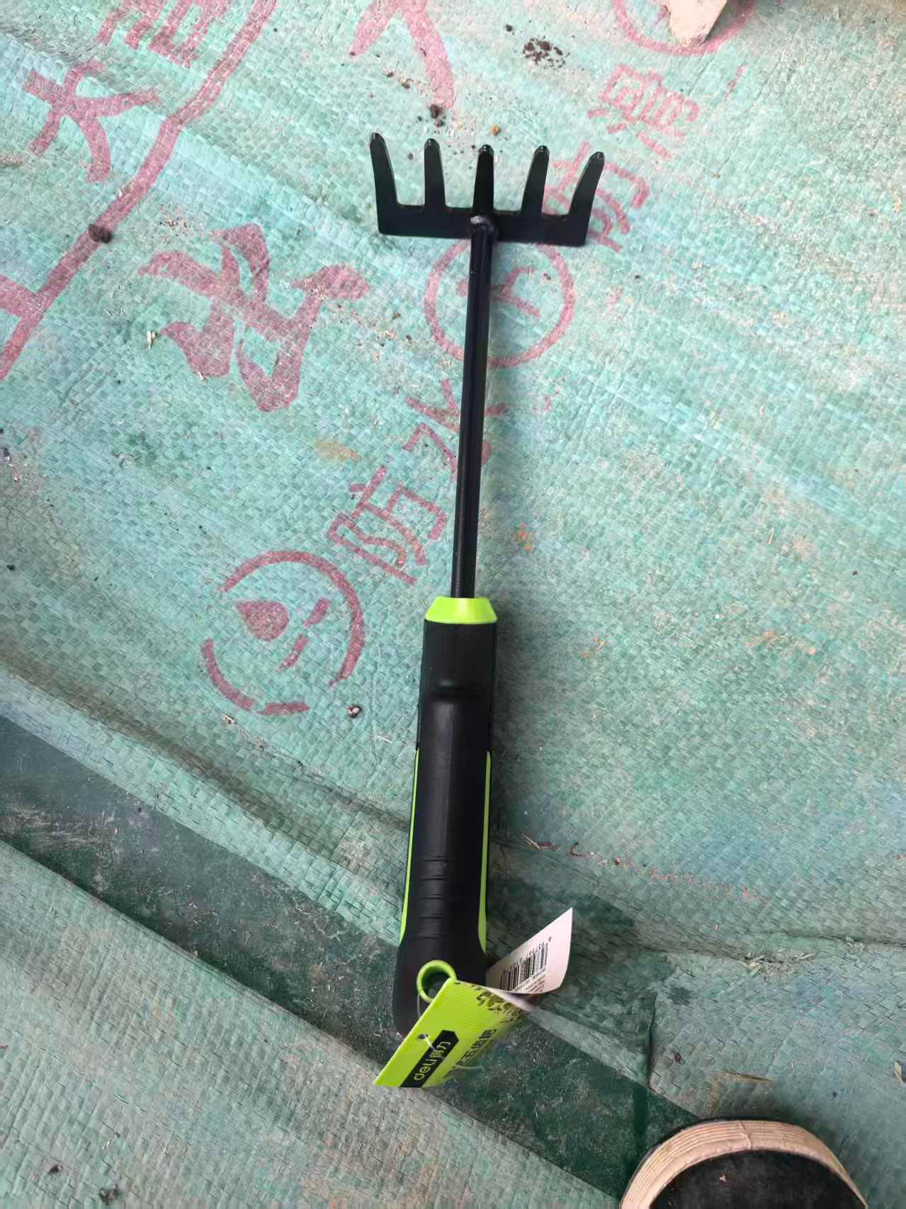得力（deli）园艺五齿耙子防锈 赶海工具盆沙滩挖沙栽种植养花种菜松土锄头 实拍图