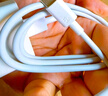 华为原装6A数据线 USB Type-A转USB Type-C/1m线长/支持66W（11V6A）充电 白色CC790 实拍图