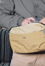 Bellroy澳洲 Venture Sling 9L 户外机能运动骑行胸包斜挎包腰包 荒野棕【新色】 实拍图