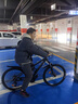 凤凰免安装山地自行车成人男女学生可锁减震变速油碟双培林轴承山地车 灰色/铝合金培林轴承/全组装 26英寸（身高155-180左右） 线碟/24速禧玛诺M315指拨+TZ500变速 实拍图