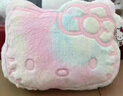 名创优品（MINISO）三丽鸥家族系列Hello Kitty18号大头靠枕幻彩款 可爱毛绒沙发抱枕 实拍图