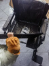 怡辉（YIHUI）轮椅瘫痪老人专用出行带坐便器轻便折叠便携式骨折手动家医用推车 实拍图
