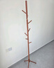 奔汉实木衣架落地衣帽架卧室家用挂衣架简易立式榉木挂衣杆室内挂包架 【松木覆膜】胡桃色三腿-8挂钩 实拍图