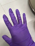 乌斯京（WOLSGIN）一次性手套 丁腈手套 50只小码 加厚防护餐饮食品级紫色橡胶手套 实拍图