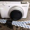 索尼（SONY）ZV-1F数码相机 创意外观滤镜/美肤拍照/大光圈/入门/超广角/Vlog 白色 实拍图