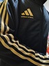 阿迪达斯（adidas）运动套装男秋冬跑步运动套装防风夹克收腿裤两件套 黑金 L 实拍图