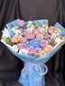 艾斯维娜鲜花速递向日葵混搭花束生日礼物全国同城配送 蓝绣球玫瑰欧式经典花束 实拍图