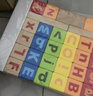 Hape(德国)进口山毛榉木质玩具80粒数字字母积木宝宝圣诞礼物E8022 实拍图