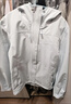 迪卡侬户外女秋冬防风防水夹克风衣MH150白-5114383 实拍图