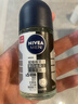 妮维雅（NIVEA）抑汗香体腋下止汗露男士黑白出众爽身走珠液50ml*3 实拍图