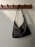 裘真圣诞礼物【明星推荐】经典hobo包植鞣牛皮腋下通勤休闲饺子女包 黑色-大号 小包/大包 实拍图