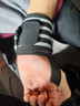 启拓者护腕健身护腕男卧推俯卧撑助力带手腕扭伤护具力量训练运动举重带 专业健身护腕灰色-两只装 实拍图