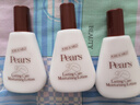 PEARS 梨牌润肤露 香港万宁 皮肤保湿防干燥干裂身体乳 补水润肤乳礼物 【认准香港万宁】身体乳200ml*3瓶 实拍图