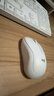 罗技（Logitech）M221 轻音鼠标 无线鼠标 办公鼠标 对称鼠标 带无线微型接收器 米白色 实拍图