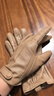 曼查斯特真皮手套女薄款触屏山羊皮单皮短款骑车开车秋冬加绒保暖修手 卡其色丝光薄里 S 实拍图