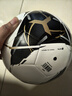 卡尔美（KELME）青少年足球成人足5号球学生中考比赛训练用球 5号5124 黑金 实拍图