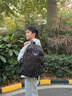 森马书包大容量简约百搭潮牌男双肩包初高中大学生减负电脑旅行背包女 黑色+超大容量+轻量化设计（送精美挂件） 实拍图