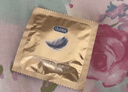 杜蕾斯（durex） 避孕套 安全套 超薄尊享三合一18只男女用套套成人计生情趣用品 实拍图