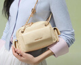 CHARLES&KEITH26春新品菱格链条口袋包腋下包机车包情人节礼物CK2-80671832 Butter Yellow奶油黄色 S 实拍图