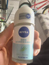 妮维雅（NIVEA）抑汗香体腋下止汗露干爽滚珠活力清新爽身走珠液50ml*2新年礼物 实拍图