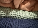 京东京造  轻柔速干华夫格浴巾 纯棉A类不掉毛吸水男女加大洗澡浴巾 绿色 实拍图