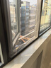 磁吸金刚网纱窗网自装窗户防蚊家用自粘式隐形定制免打孔沙窗门帘 磁吸纱窗网（灰网+灰框） 60x120cm 实拍图