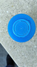 水桶盖子桶装水盖通用型矿泉水桶纯净盖密封盖聪明盖水桶盖台盆 【材质升级款】聪明盖4个装 【蓝色】 实拍图