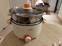 荣事达（Royalstar）电煮锅多功能蒸煮煎炒一体电热锅宿舍学生煮面锅家用电火锅一锅多用途电炒锅炒菜不粘锅插电小电锅 多功能电煮锅【带蒸笼】送8礼 特厚款22cm（适合1-2人） 实拍图