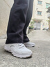 安踏运动鞋女鞋秋冬新款防水皮面跑步鞋休闲鞋百搭轻便软底减震小白鞋 【店长力荐热卖皮面防水鞋】白色 38.5 (240mm) 实拍图