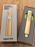 罗技（Logitech）Spotlight 无线演示器 投影笔 ppt翻页笔 演讲笔 放大聚焦液晶屏可显 (金色) 实拍图