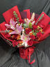 艾斯维娜鲜花速递向日葵混搭花束生日礼物全国同城配送 19朵红玫瑰百合混搭花束 实拍图