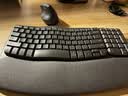 罗技（Logitech）Wave Keys波浪键盘 人体工学键盘 办公键盘 无线蓝牙键盘 配备软垫掌托 3台设备连接 石墨黑 99键 实拍图