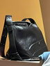 Crying center 哭喊中心 中性风 油蜡黑皮不规则斜跨单肩手提背包斜挎包大容量包上班通勤 黑色 实拍图