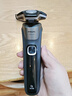飞利浦（PHILIPS）电动剃须刀刮胡刀 欧洲整机进口 经典蜂巢旋护5系 SkinIQ智能感应 新年礼物生日礼物送老公送长辈 【热销爆款】旋护5系Pro S5887/10 实拍图