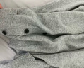 优衣库男装女装柔软绵羊毛V领针织开衫/毛衣毛衫外套478547 04 烟灰色 L /175/100A 实拍图