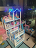 qdrone For the Good Moments儿童玩具女孩生日礼物过家家城堡公主屋别墅芭蕾巴比娃娃3-6-10岁 爱莎公主别墅【三层+7房+3娃娃+灯光+手提大礼盒】 5岁8岁7岁4小女孩女童 实拍图