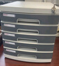得力（deli）5层带锁手拉办公桌书桌桌面收纳盒文件柜收纳柜抽屉式 桌面带索引标签资料 学科试卷分类 灰色8855 实拍图