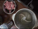 美的绞肉机家用京东自营大容量多功能不锈钢绞馅3L电动大功率打肉馅一体料理家庭搅拌绞菜不锈钢JD55B 实拍图