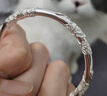 周大生新年礼物足银手镯S990实心开口银手镯繁花生日礼物送女友约31±1g 实拍图