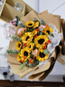 艾斯维娜鲜花速递向日葵混搭花束生日礼物全国同城配送 11朵向日葵花束 实拍图