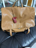 裘真【宋佳同款】植鞣羊皮信使双肩包大容量上班通勤休闲背包新款 大象灰-大号 实拍图