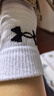 安德玛（Under Armour）篮球袜 吸汗防滑透气加厚袜 冬季运动袜男女款 白色M码三双装 实拍图