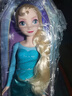 芭比（Barbie）女孩儿童玩具圣诞新年礼物公主娃娃-冰雪奇缘1艾莎公主娃娃HLW47 实拍图