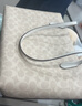 蔻驰（COACH）【品牌直供】女士大号手提托特包沙黄拼粉笔白色CBT20新年礼物 实拍图