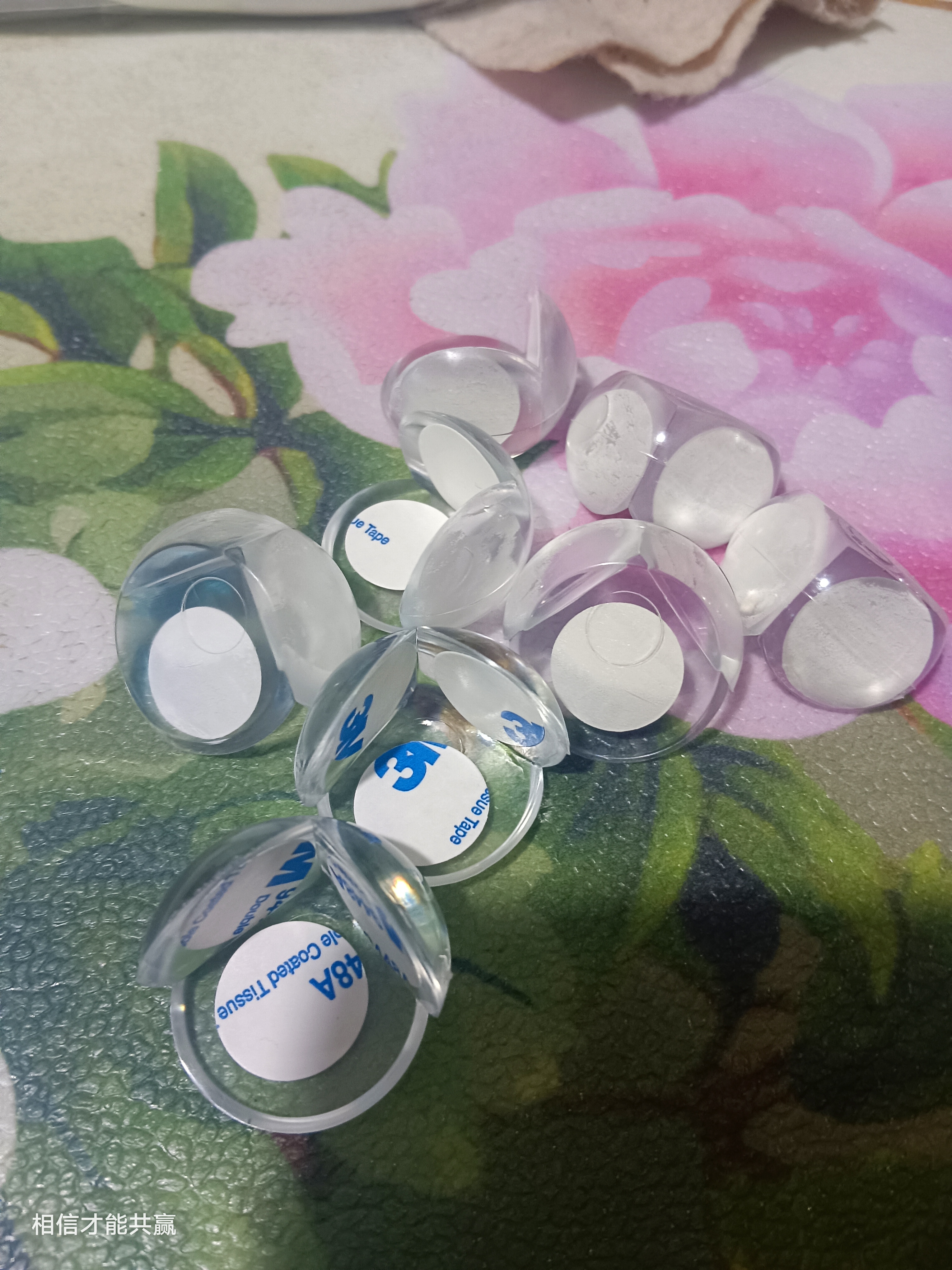 【儿童防撞】桌角透明防撞角茶几包角儿童防磕碰桌子硅胶护角贴 【圆球款】8个 实拍图